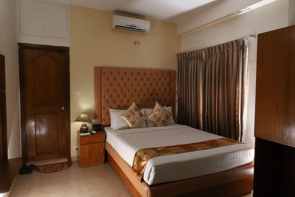 Dhaka Golden Inn - Banani'Lakeside Buitenkant foto