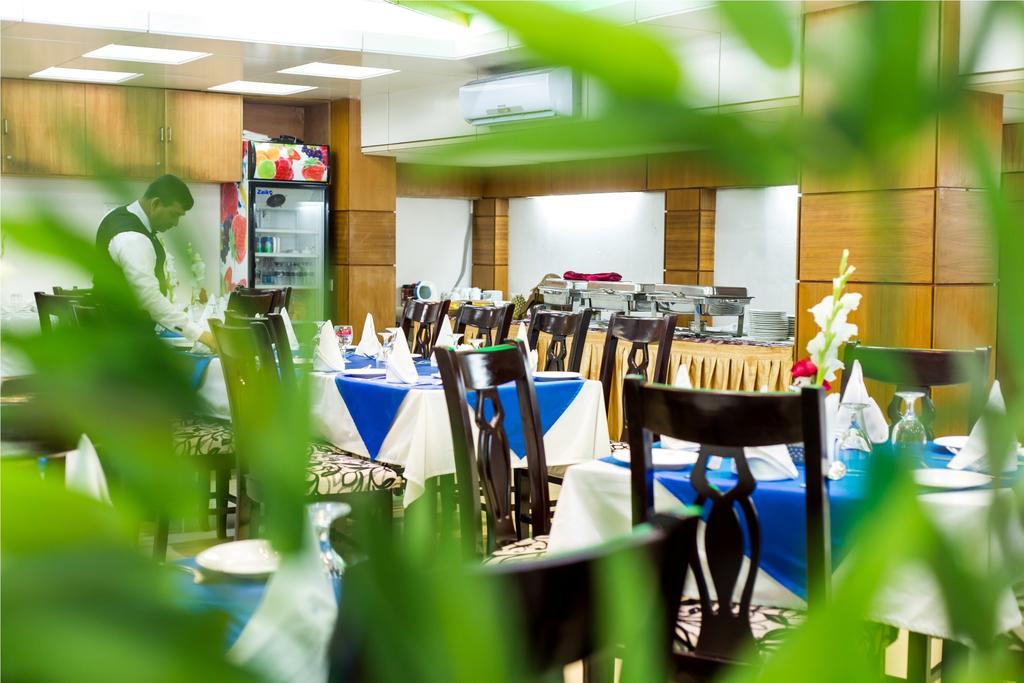 Dhaka Golden Inn - Banani'Lakeside Buitenkant foto