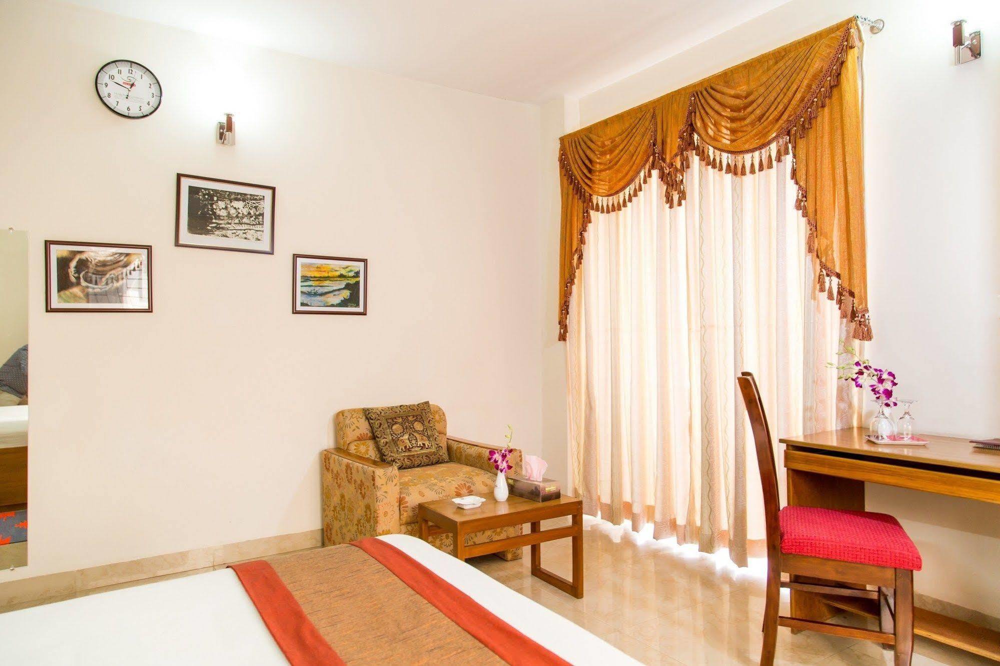 Dhaka Golden Inn - Banani'Lakeside Buitenkant foto